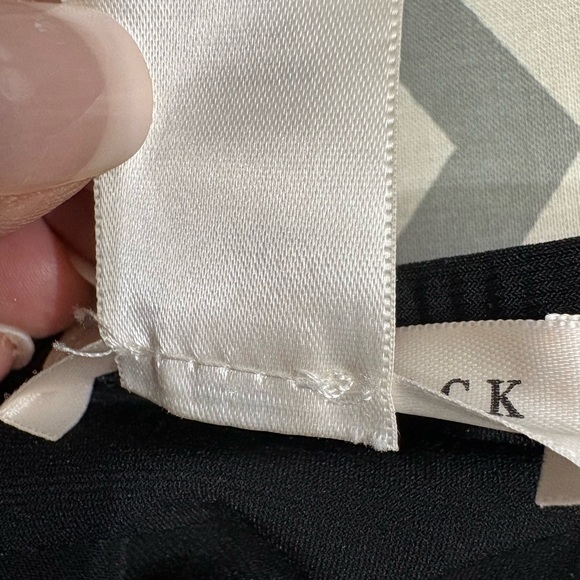 White House Black Market Black cropped Jumpsuit SIZE medium - Picture 5 of 7